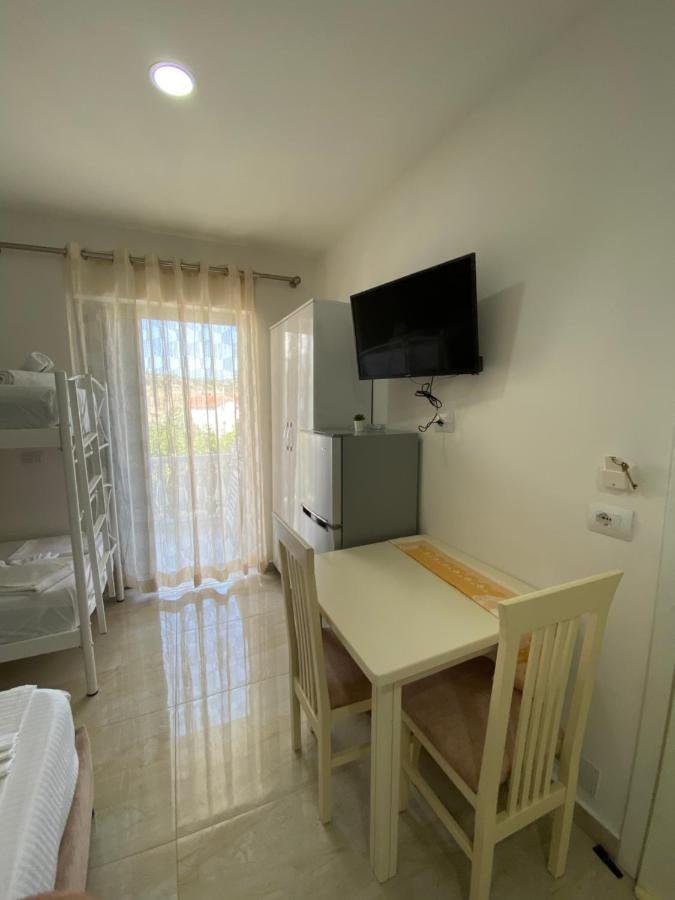 Villa Mateo Εξαμίλιο Εξωτερικό φωτογραφία
